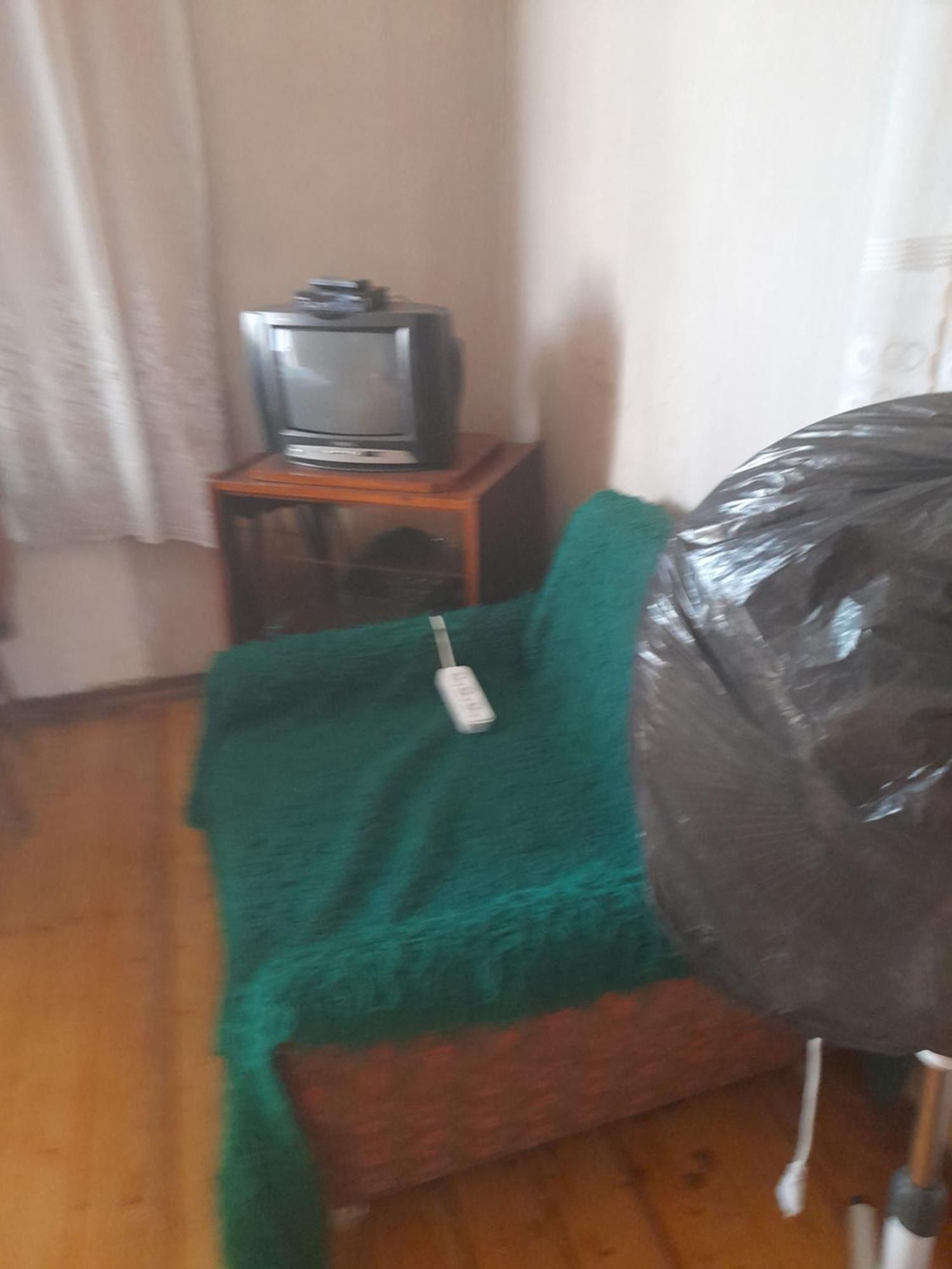 Levani'S Guesthouse Zugdidi Exteriör bild